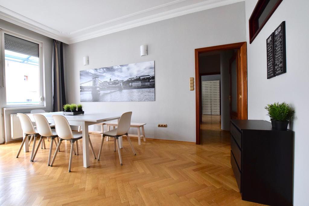 Standerd Apartment By Hi5 - Lovag Family Suites 布达佩斯 外观 照片